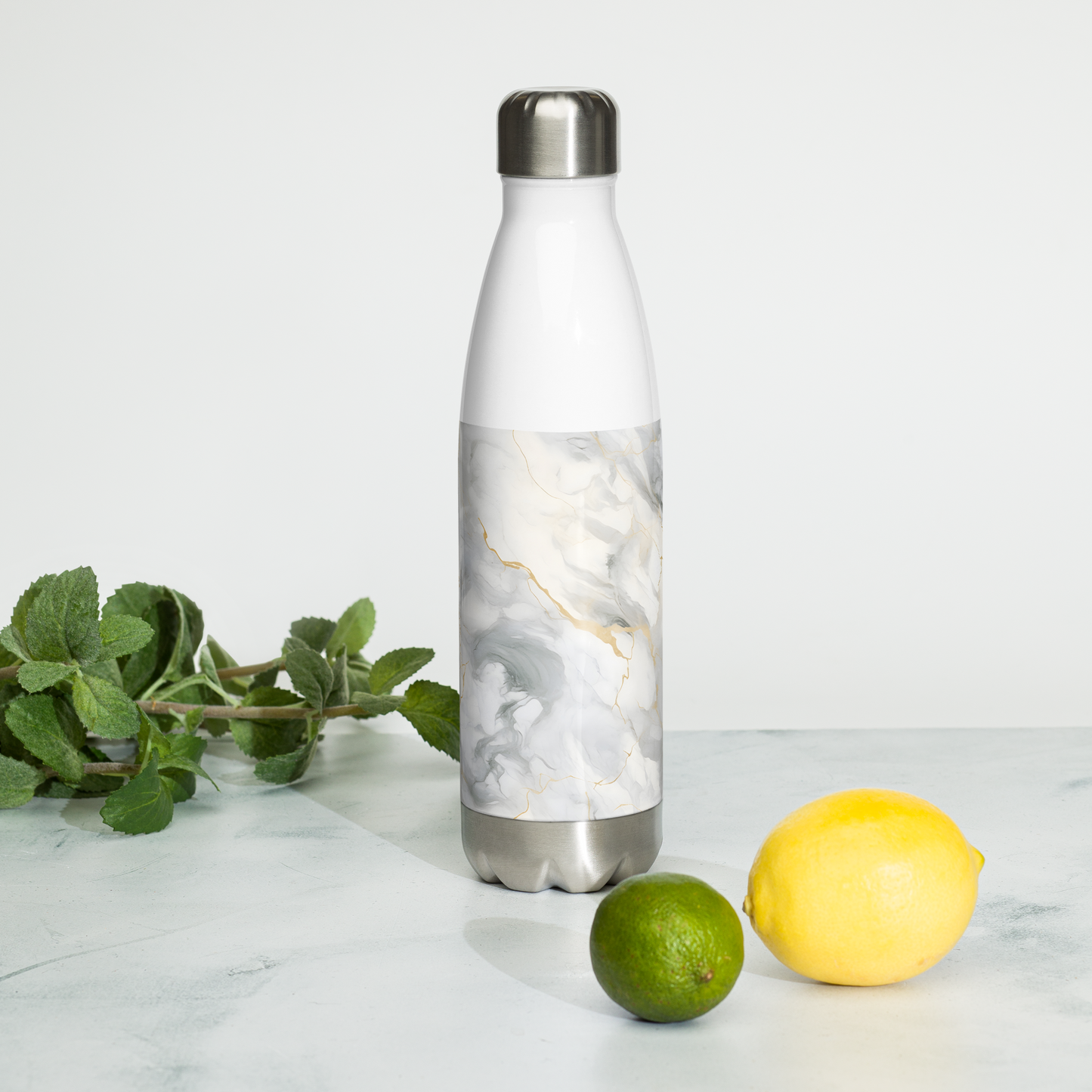 Stainless steel water bottle